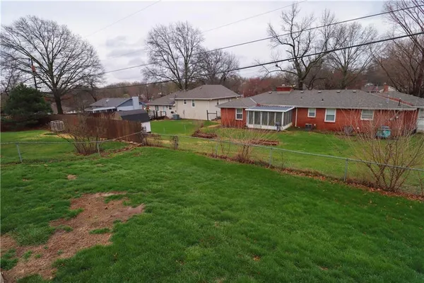 $2,500 | 18603 East Hanthorn Drive, Independence, MO 64057