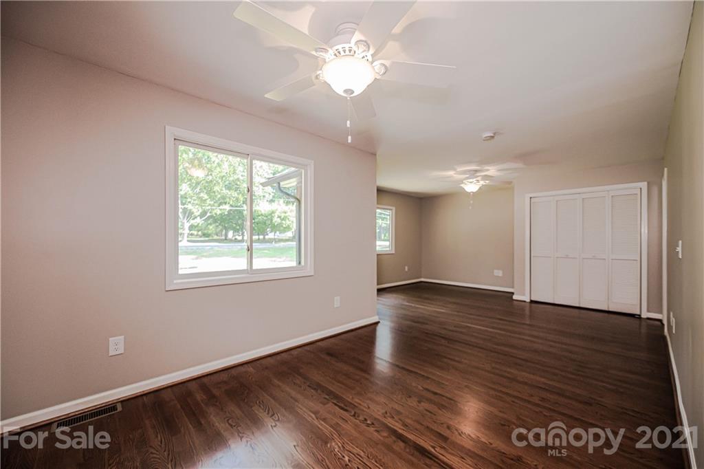 4465 Stallings Road Harrisburg, NC 28075 - Photo 19 of 35 Gallery Image 19