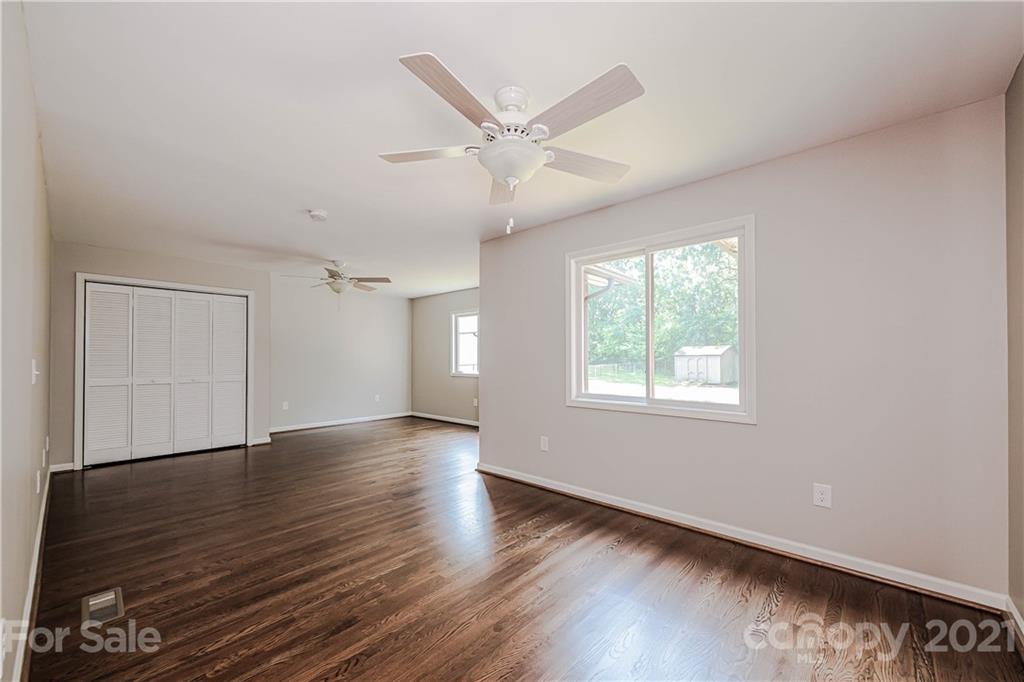 4465 Stallings Road Harrisburg, NC 28075 - Photo 22 of 35 Gallery Image 22