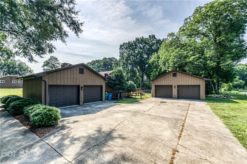 4465 Stallings Road Harrisburg, NC 28075 - Photo 29 of 35 Gallery Image 29