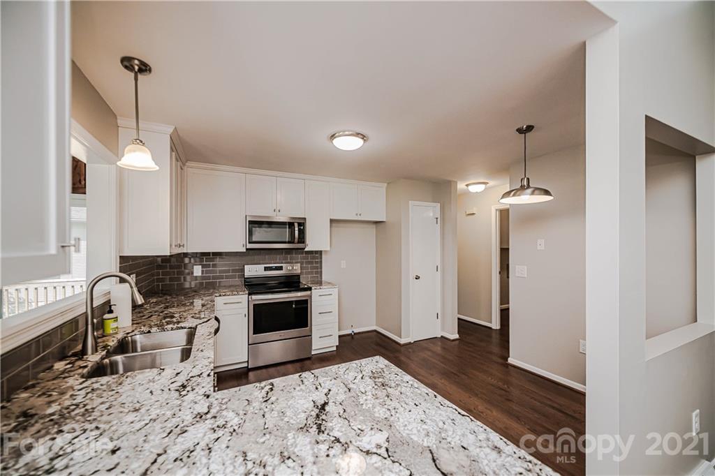 4465 Stallings Road Harrisburg, NC 28075 - Photo 9 of 35 Gallery Image 9