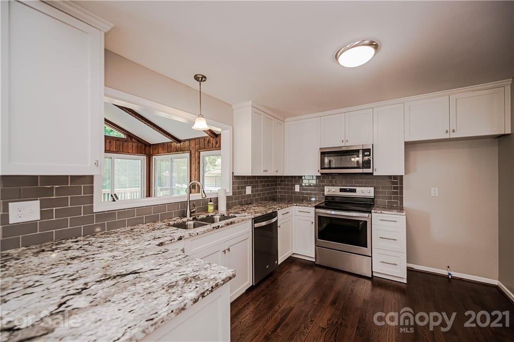 4465 Stallings Road Harrisburg, NC 28075 - Photo 10 of 35 Gallery Image 10