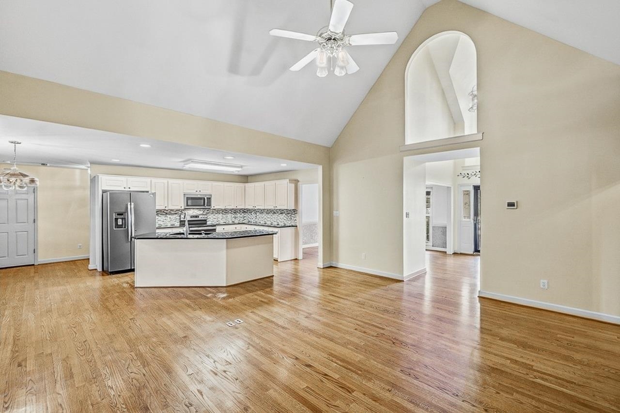 614 Tillman Court Roebuck, SC 29376 - Photo 12 of 45