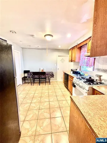 $629,000 | 313 Central Avenue, East Newark, NJ 07029