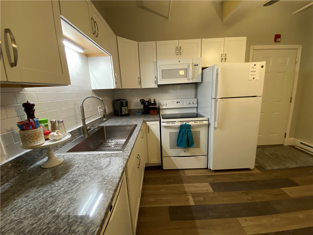 148 Bernon Street, Unit 8 Woonsocket, RI 02895 - Photo 4 of 20 Gallery Image 4
