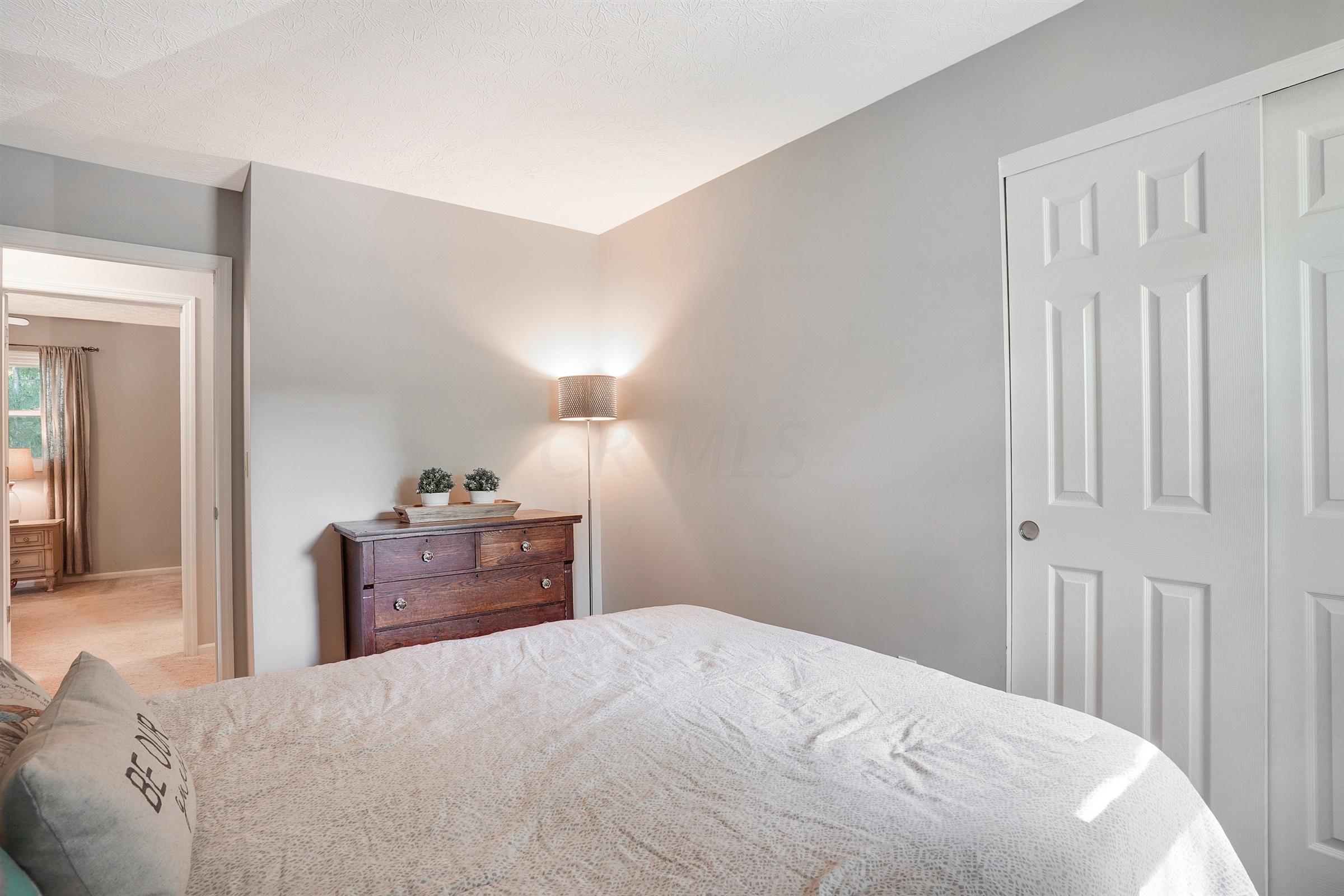490 Clark State Road Columbus, OH 43230 - Photo 30 of 44