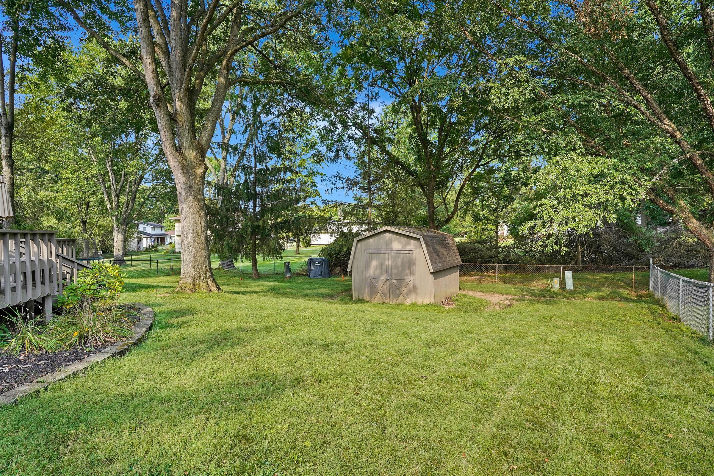 490 Clark State Road Columbus, OH 43230 - Photo 39 of 44