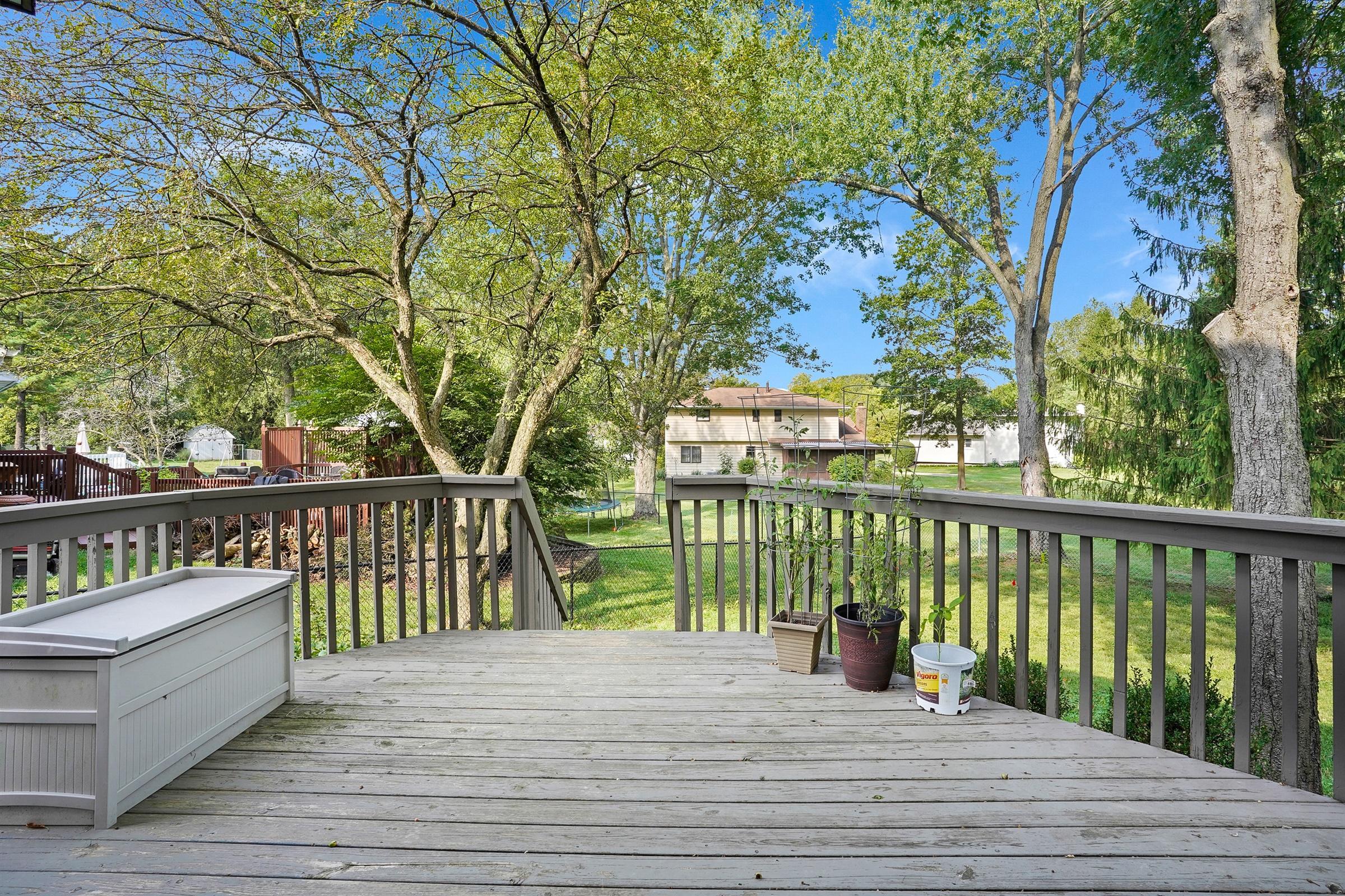 490 Clark State Road Columbus, OH 43230 - Photo 40 of 44