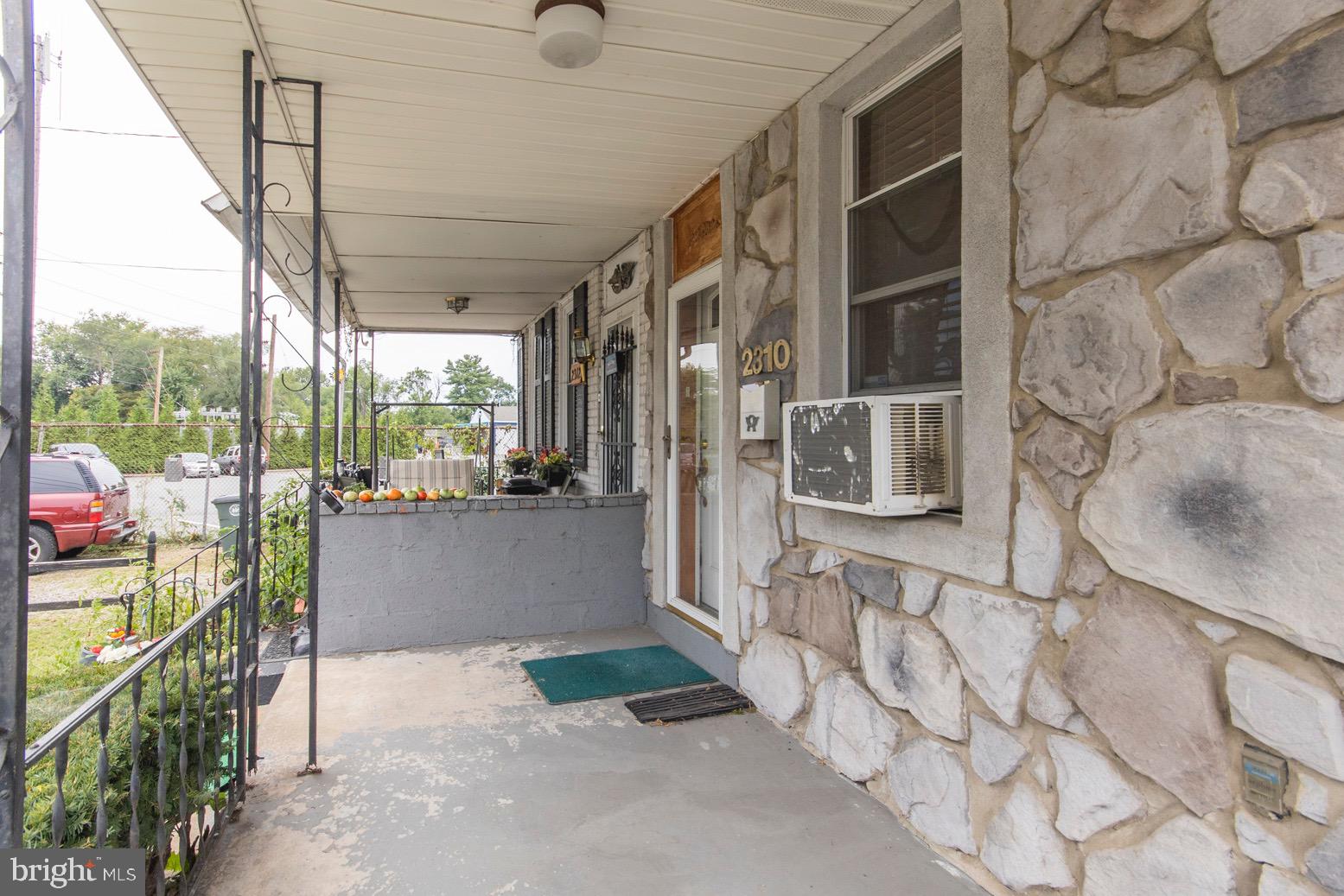 2310 Bethel Road Chester, PA 19013 - Photo 3 of 35