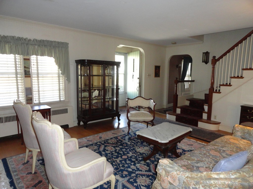 17 Crane Road Milton, MA 02186 - Photo 2 of 9 Gallery Image 2