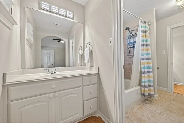 $439,900 | 12550 Country Arbor Lane, Houston, TX 77041