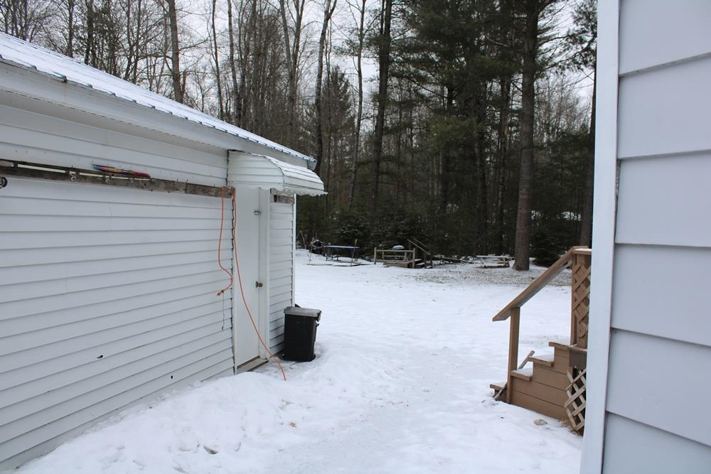 9545 Hughes Road Harrison, MI 48625 - Photo 17 of 19 Gallery Image 17