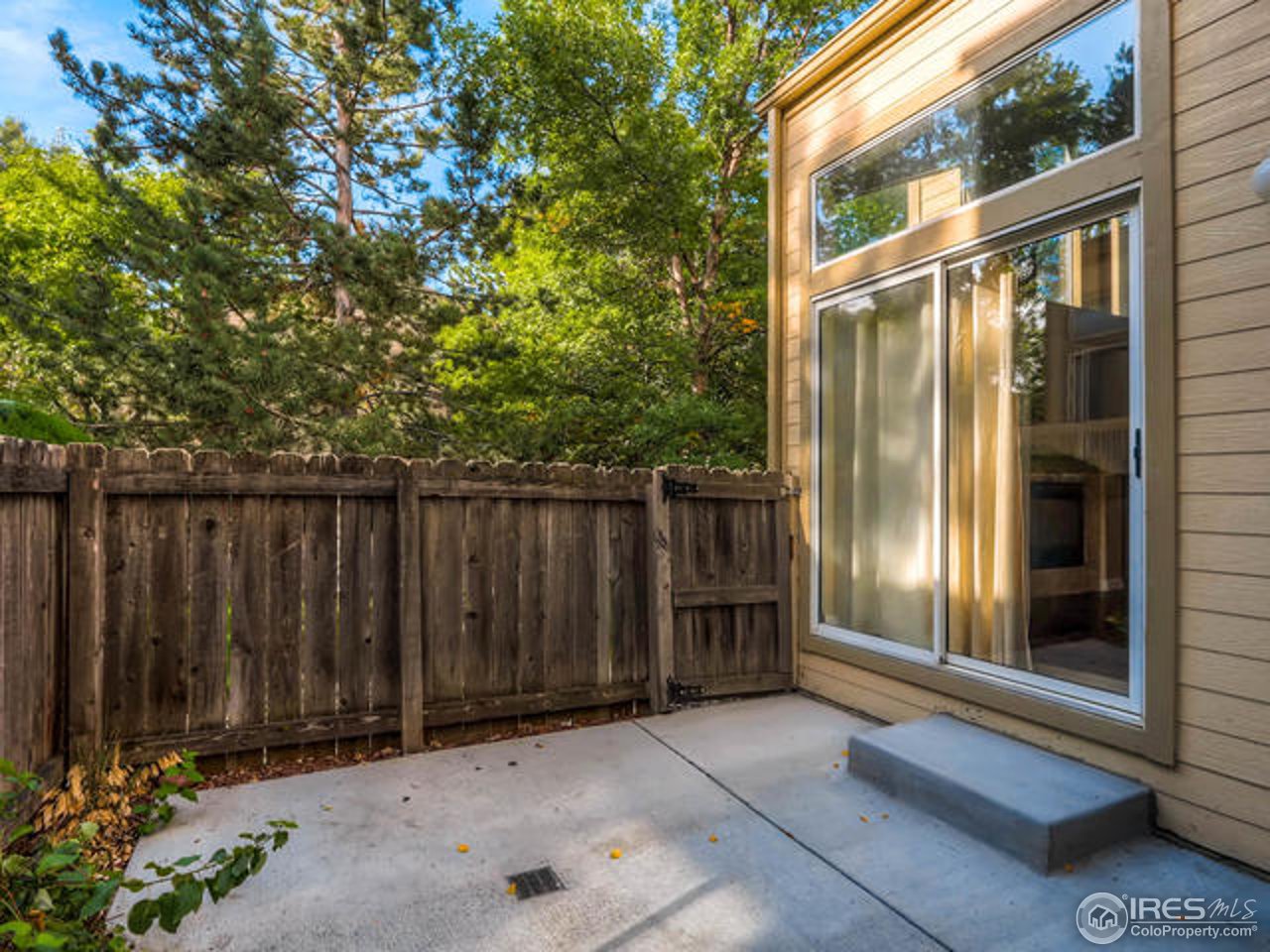 5102 Buckingham Road Boulder, CO 80301 - Photo 10 of 11 Outside patio