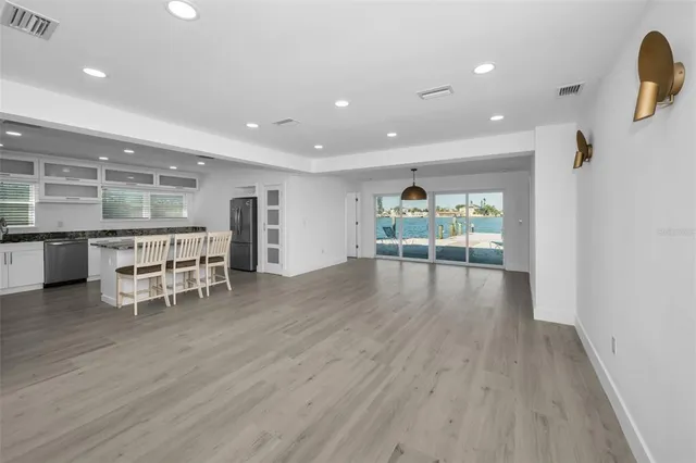 $4,650 | 14125 North Bayshore Drive, Madeira Beach, FL 33708