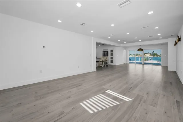 $4,650 | 14125 North Bayshore Drive, Madeira Beach, FL 33708