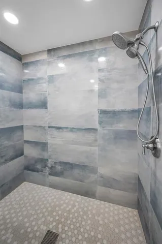 $4,650 | 14125 North Bayshore Drive, Madeira Beach, FL 33708