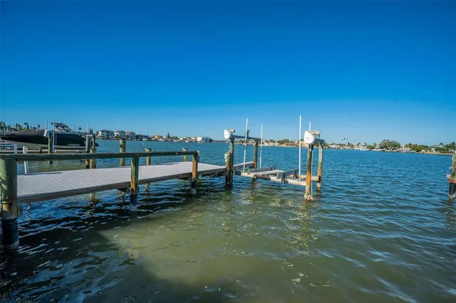 $4,650 | 14125 North Bayshore Drive, Madeira Beach, FL 33708