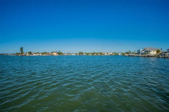 $4,650 | 14125 North Bayshore Drive, Madeira Beach, FL 33708