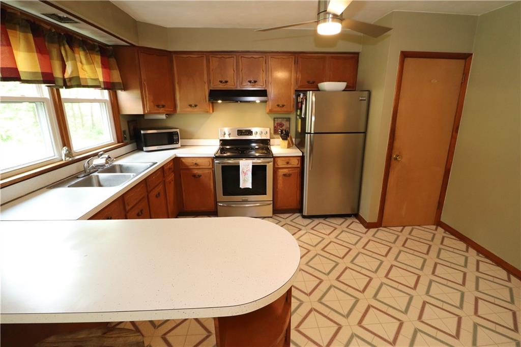 3809 Old Pittsburgh Road Wampum, PA 16157 - Photo 11 of 24