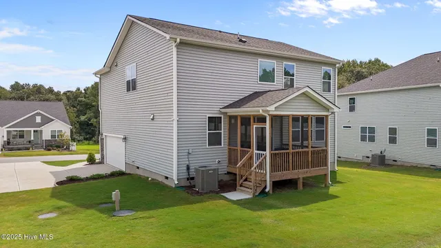 $435,500 | 351 Fast Pitch Lane, Four Oaks, NC 27524