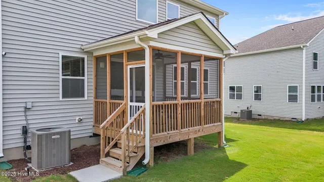 $435,500 | 351 Fast Pitch Lane, Four Oaks, NC 27524