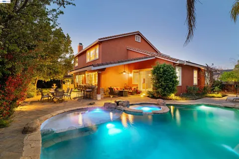 $1,993,000 | 1635 Embassy Circle, Livermore, CA 94550