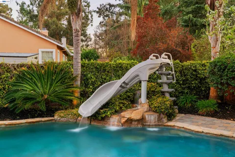 $1,993,000 | 1635 Embassy Circle, Livermore, CA 94550