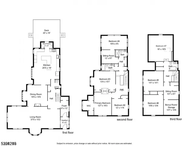 a black and white photo of a living room