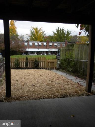 3547 Keswick Road Baltimore, MD 21211 - Photo 11 of 15 Back yard