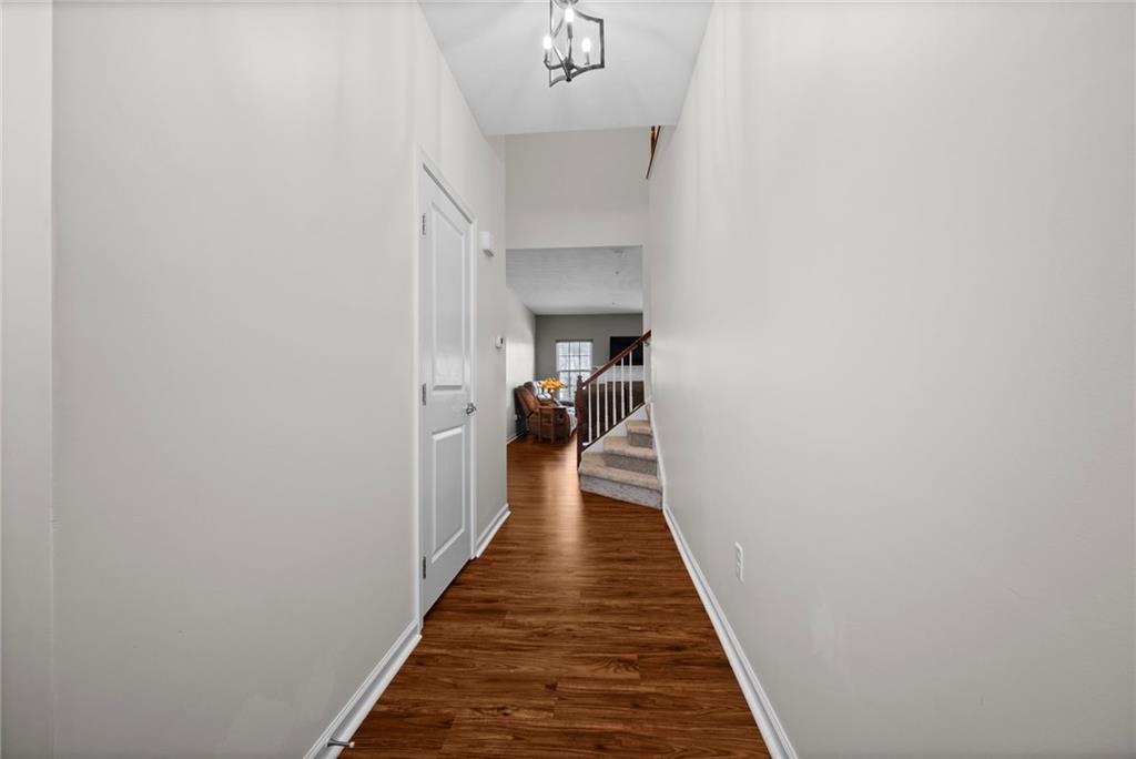 103 Maple Ridge Court Canonsburg, PA 15317 - Photo 4 of 35