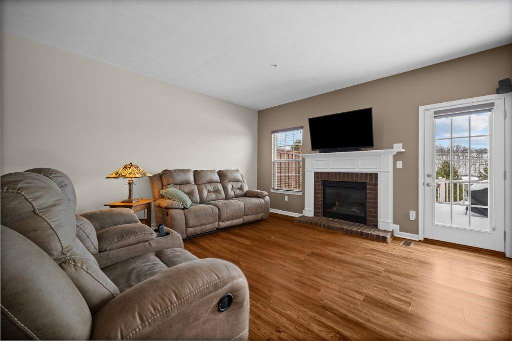 103 Maple Ridge Court Canonsburg, PA 15317 - Photo 6 of 35