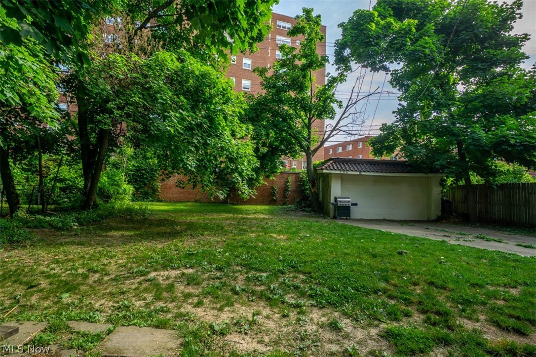 13815 Drexmore Road Cleveland, OH 44120 - Photo 31 of 31