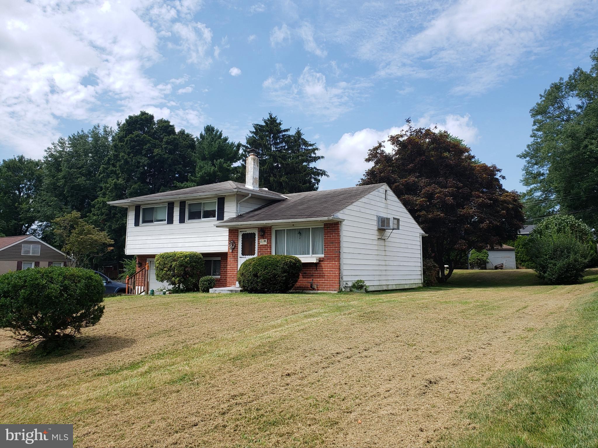 1262 Grove Road West Chester, PA 19380 - Photo 2 of 46 Front exterior