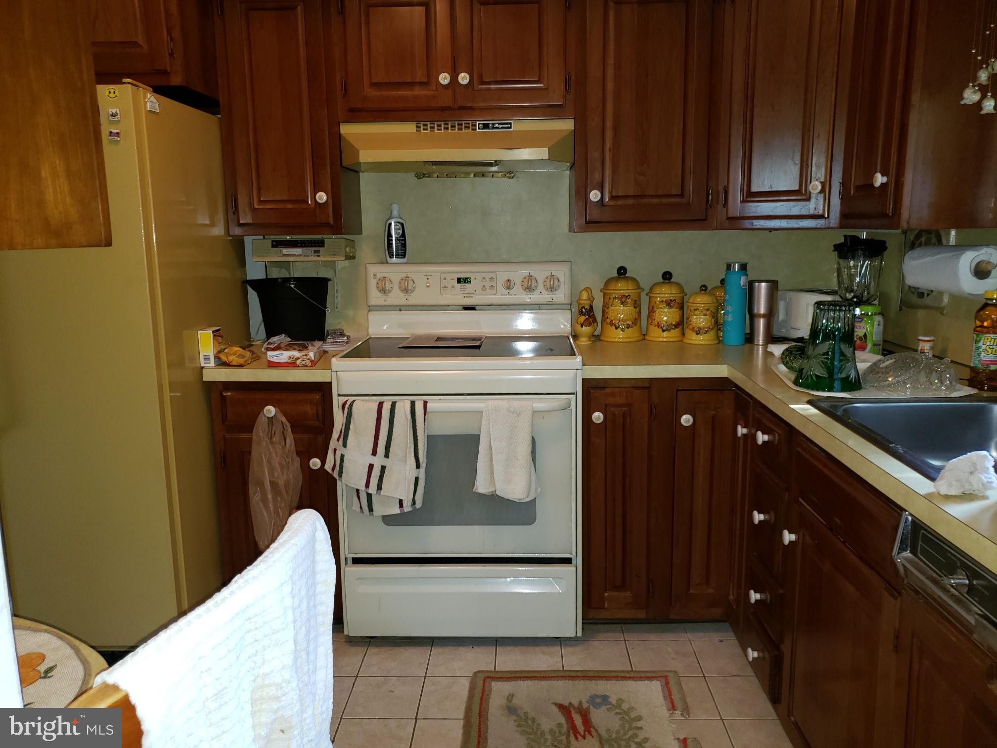1262 Grove Road West Chester, PA 19380 - Photo 9 of 46