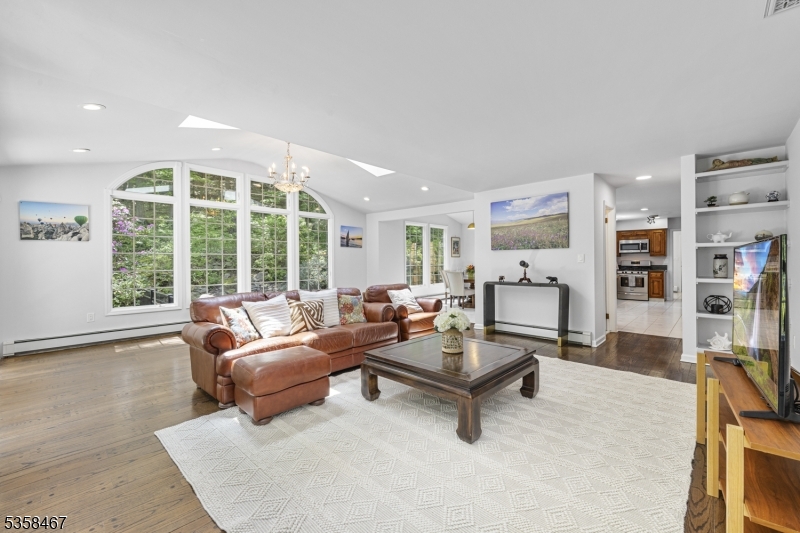 6 Mt Pleasant Road Morristown, NJ 07960 - Photo 14 of 50