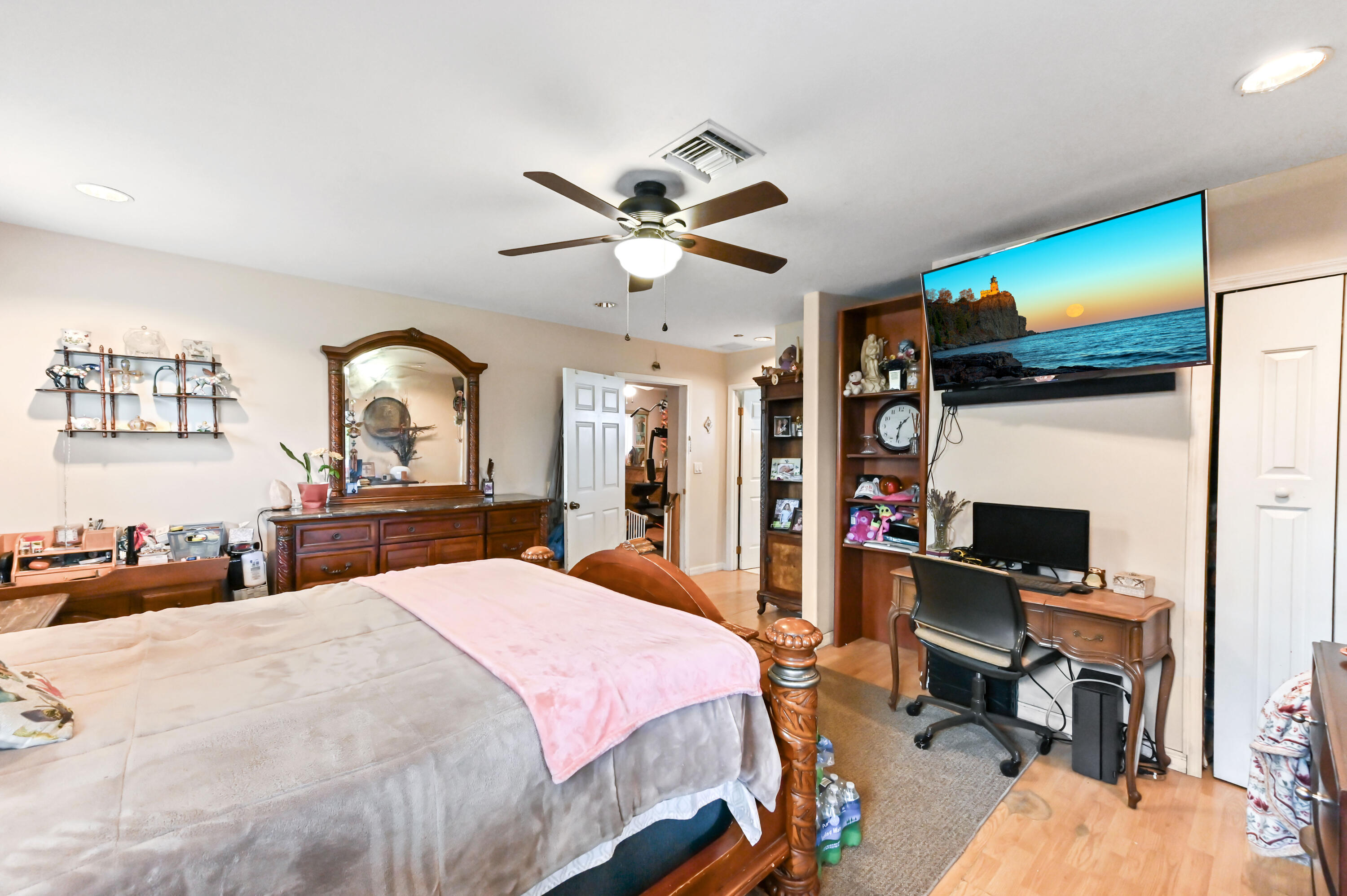 6541 Bischoff Road West Palm Beach, FL 33413 - Photo 23 of 32 24 Bedroom 03