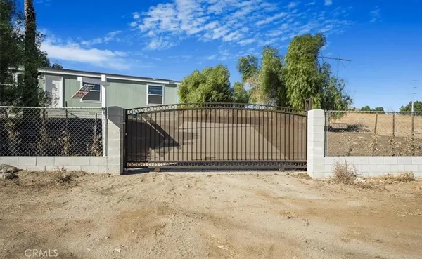 $580,000 | 26201 Highway 74, Perris, CA 92570