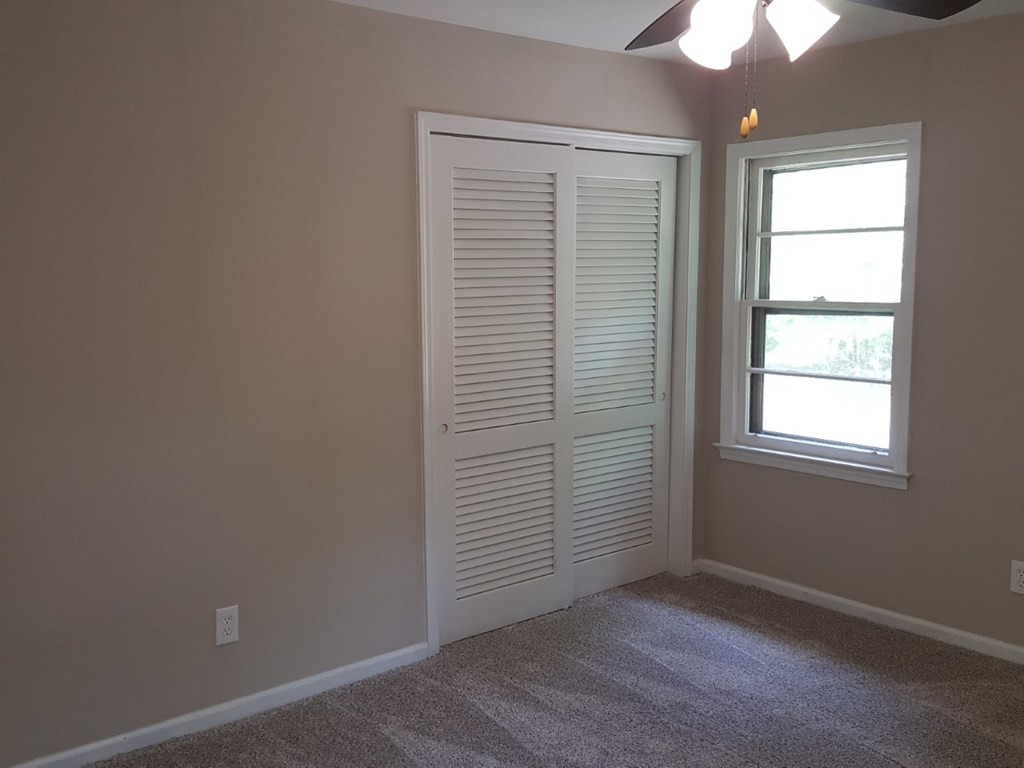 12640 Main Street Williston, SC 29853 - Photo 15 of 33