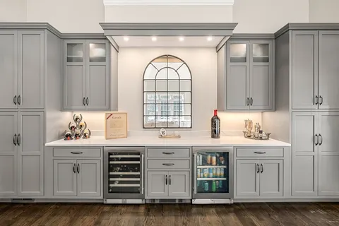 $1,674,000 | 120 Deerfield Lane, Hanover, MA 02339