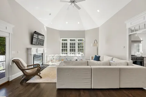 $1,674,000 | 120 Deerfield Lane, Hanover, MA 02339