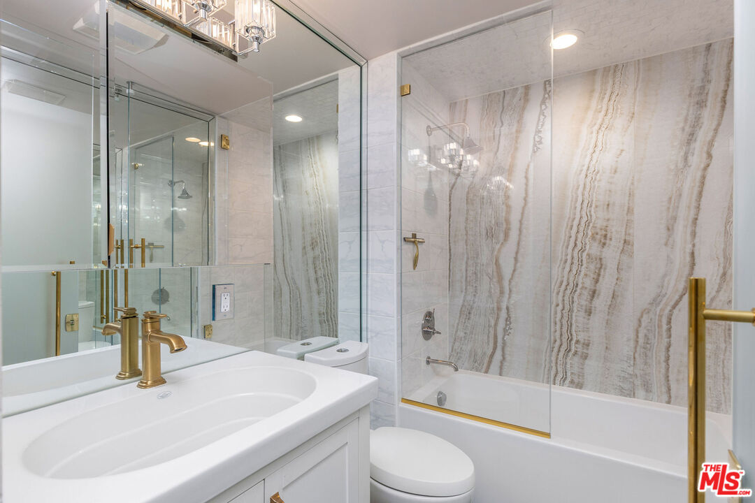 6 Voyage Street, Unit 101 Marina del Rey, CA 90292 - Photo 15 of 39