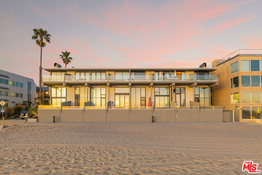 6 Voyage Street, Unit 101 Marina del Rey, CA 90292 - Photo 31 of 39