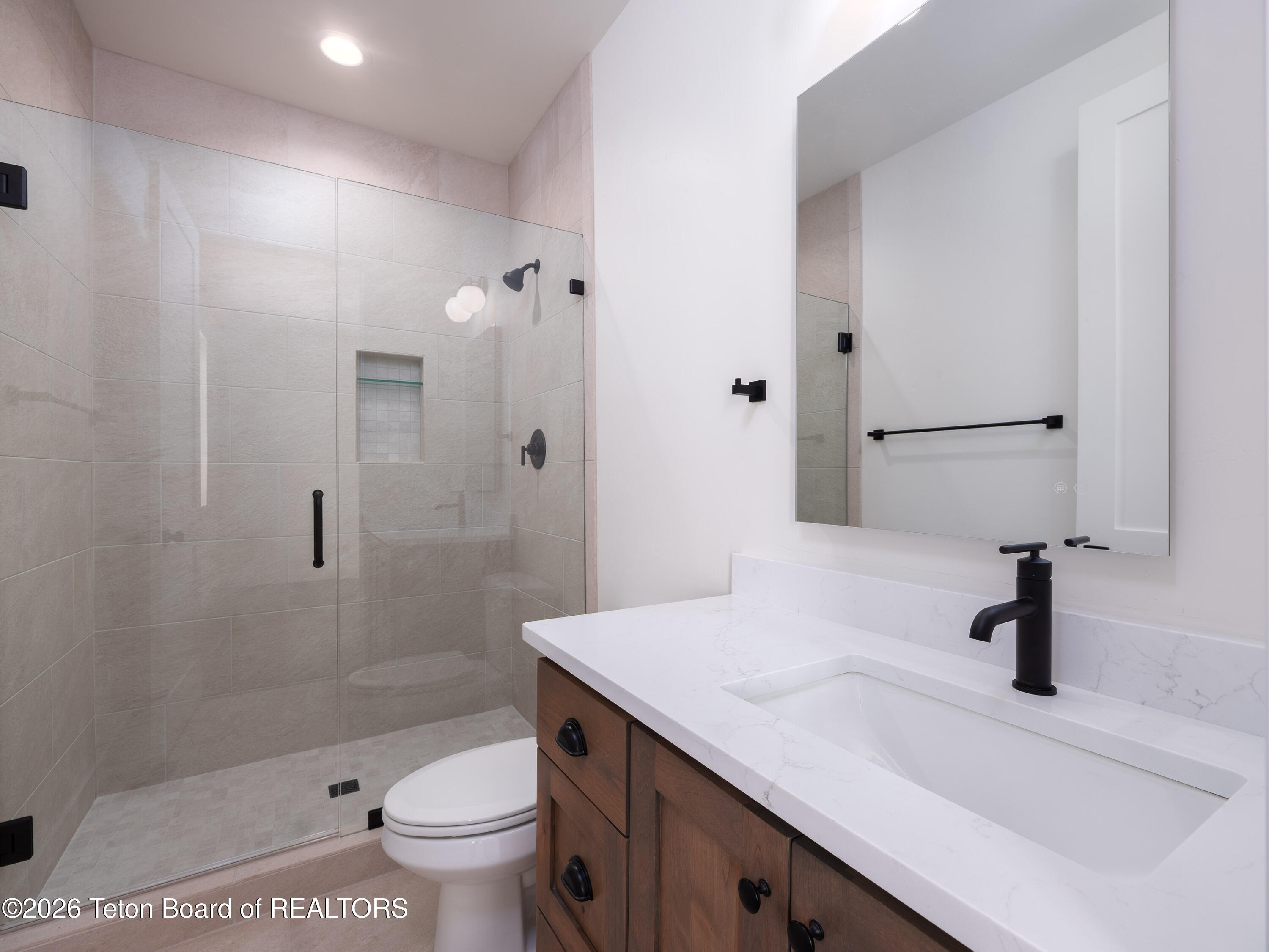 135 Christopher Street Victor, ID 83455 - Photo 22 of 30 22 bath 2