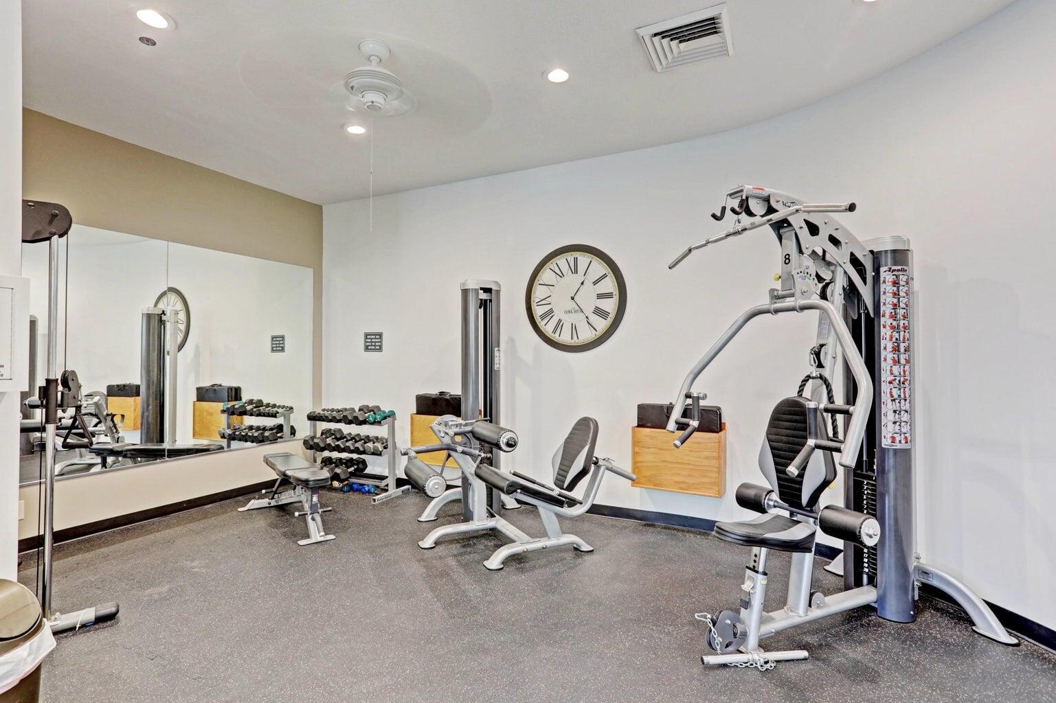 5510 North Ocean Drive, Unit 17D Singer Island, FL 33404 - Photo 44 of 57 20210409115652138726000000-o