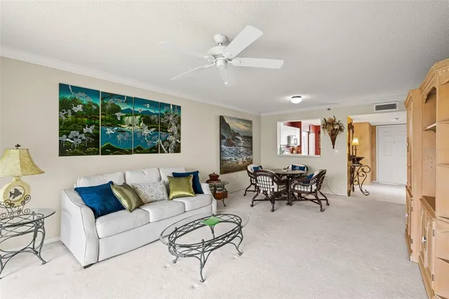 $1,900 | 4550 Pinebrook Circle, Unit 303, Bradenton, FL 34209