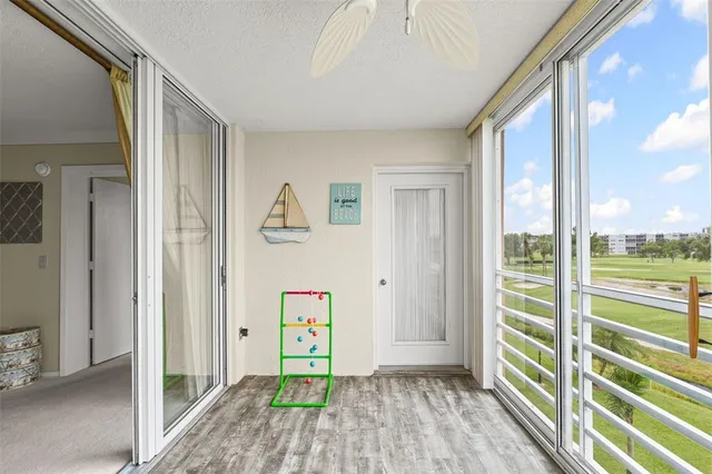 $1,900 | 4550 Pinebrook Circle, Unit 303, Bradenton, FL 34209