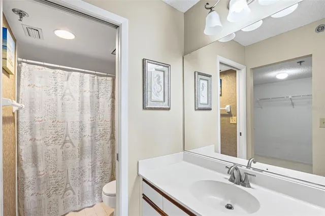 $1,900 | 4550 Pinebrook Circle, Unit 303, Bradenton, FL 34209