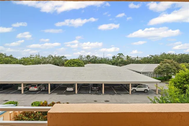 $1,900 | 4550 Pinebrook Circle, Unit 303, Bradenton, FL 34209