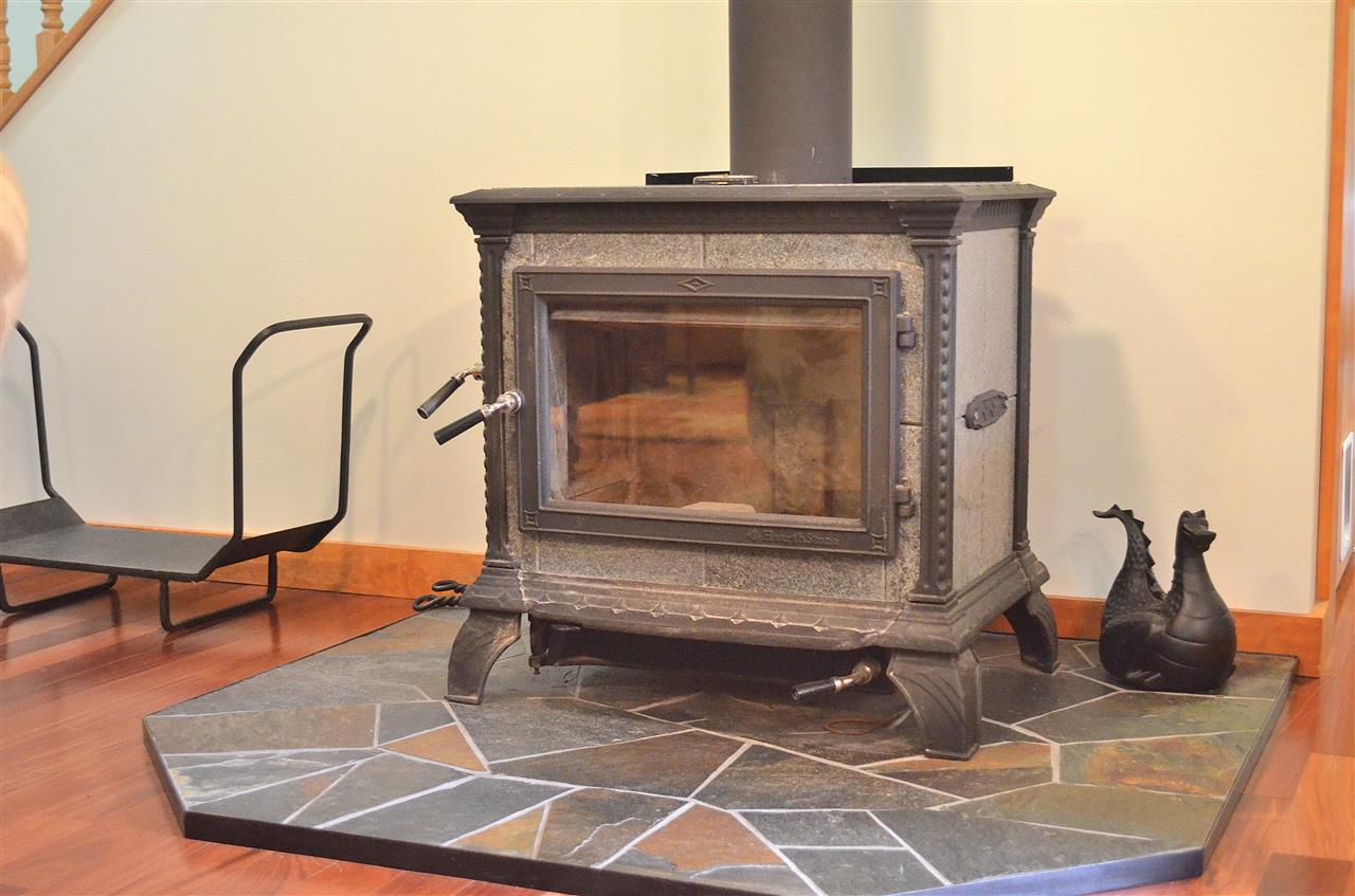 483 Twin Peaks Road Waterbury, VT 05677 - Photo 23 of 40 Gallery Image 23