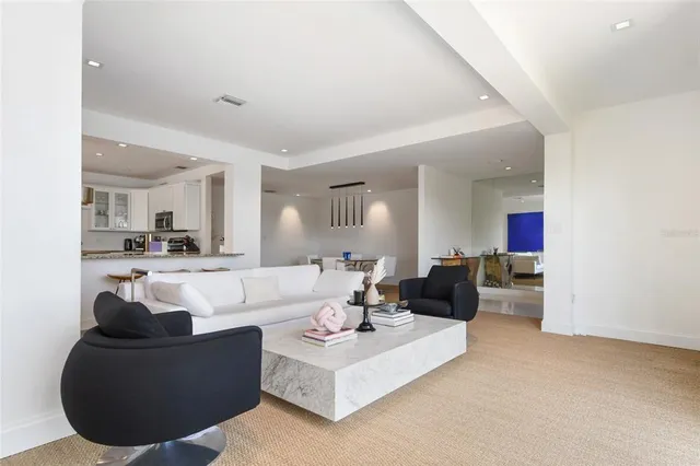 $11,500 | 311 East Morse Boulevard, Unit 15, Winter Park, FL 32789